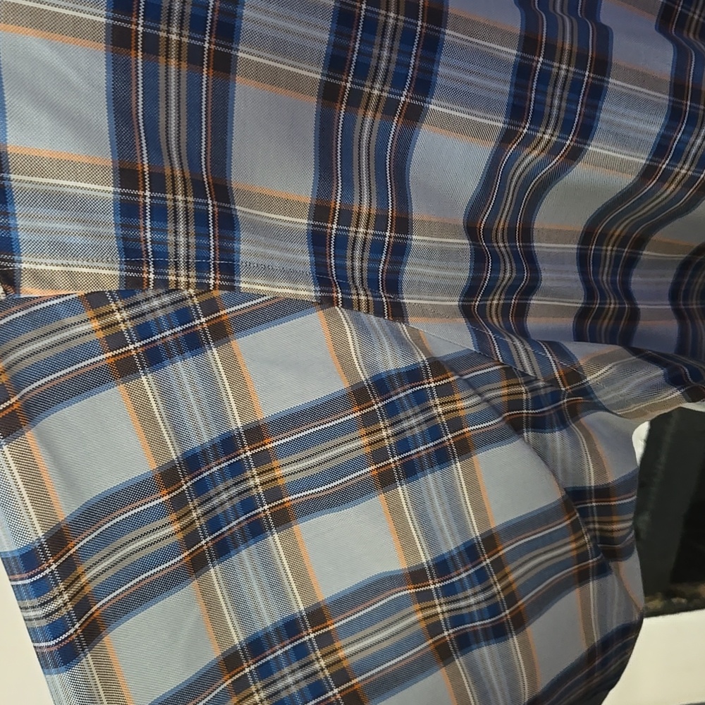 Brooks Brothers Men's Blue Plaid Shirt - Picture 3 of 9